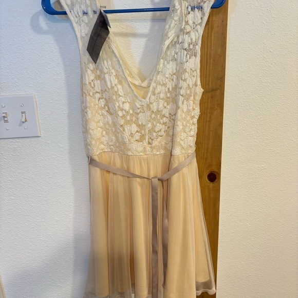 Moon Collection ModCloth dress - Picture 2 of 3